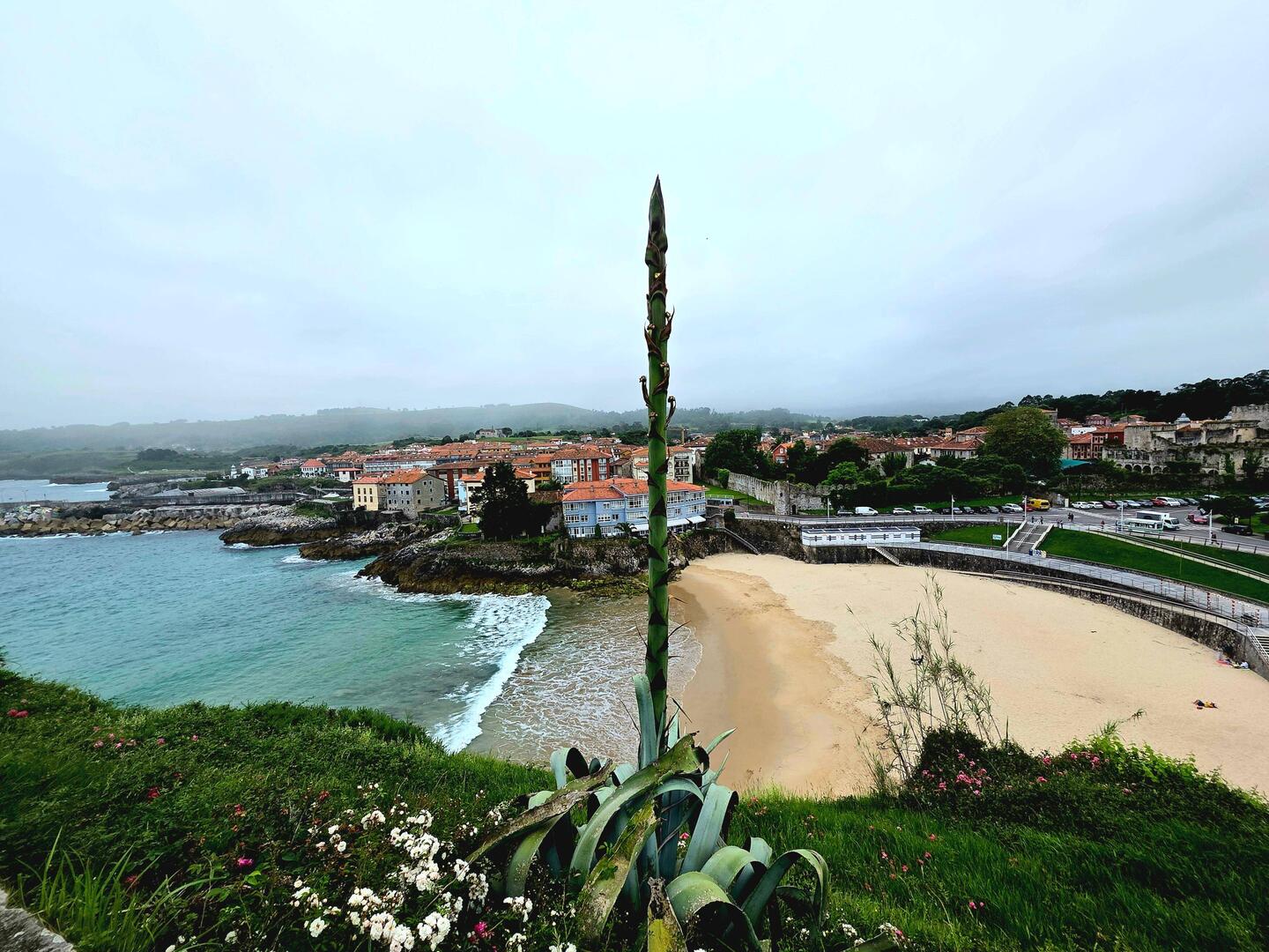 Playa del Sablón in Llanes