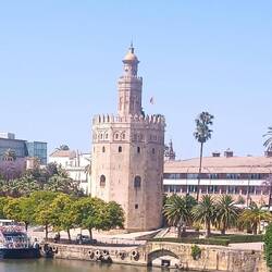 Wachturm aus dem 13. Jahrhundert