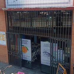 Die Markthalle im Stadtteil Triana