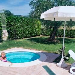 The water in the spa was cold so it was perfect on a hot day