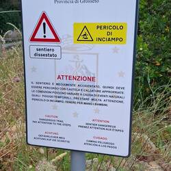 Another 'pericoloso' sign