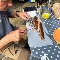 jetzt gibt's etwas zu essen