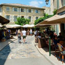 Lourmarin - schön, aber überfüllt