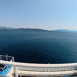 Ich liebe das Meer und mit der Fähre darüber schippern