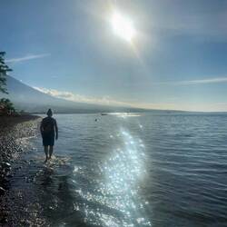 Premier soir : longue marche sur la plage et coucher de soleil fabuleux