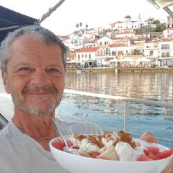 Fruchtsalat mit viiiiiiiiiiiel Zimt als morgendliche Stärkung