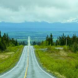 Die unendliche Straße