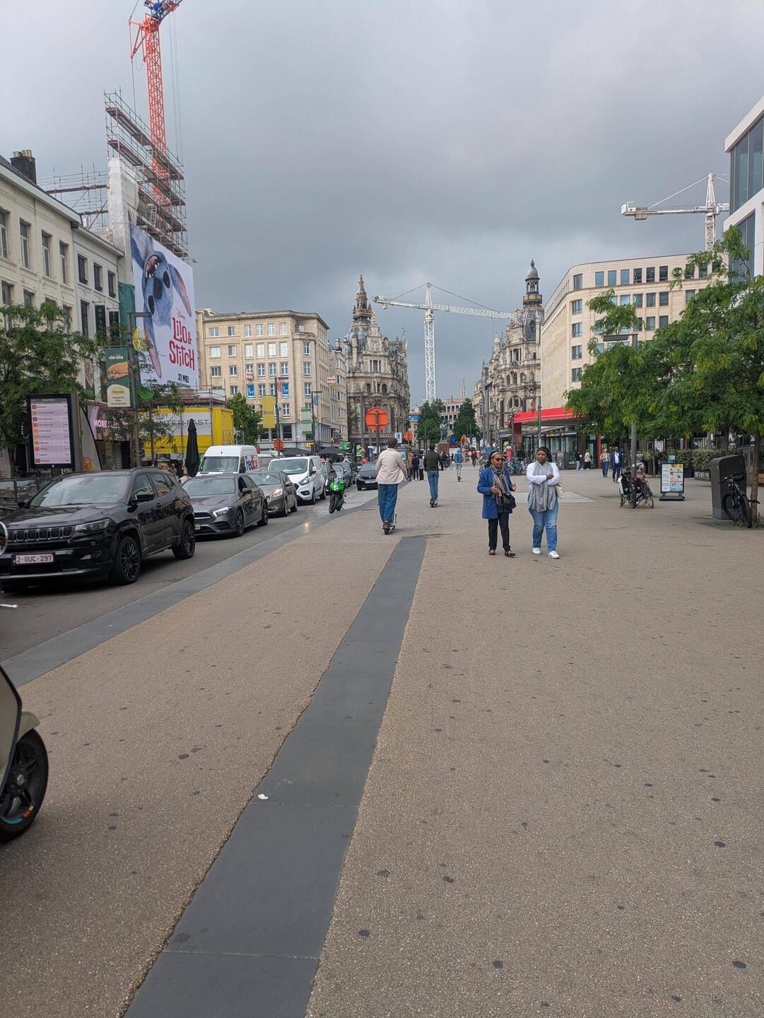 In Antwerpen auf der Suche nach einem Wasserkocher
