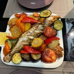 wowwww, eine herrliche Makrele mit Zutaten