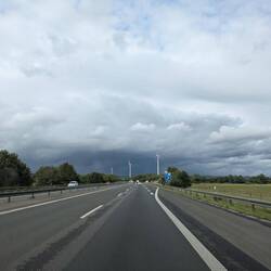 Sooo schön wieder in Deutschland zu sein 🤮