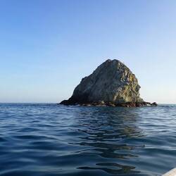 Southeast side of Isla Morrito.