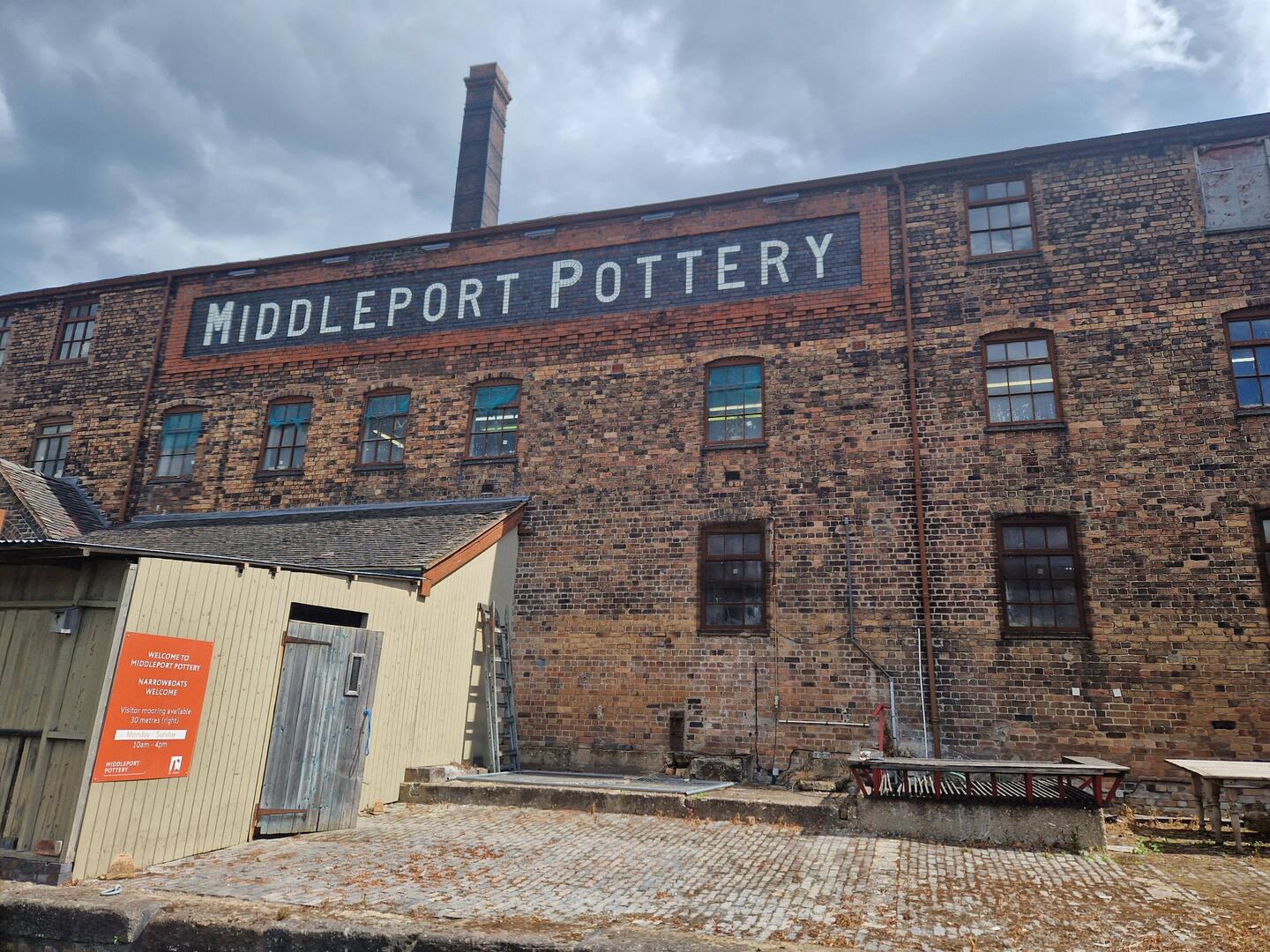 We've noted this place down as somewhere to visit when we're next on the Trent and Mersey