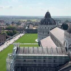 Video view atop the leaning tower of Pisa
