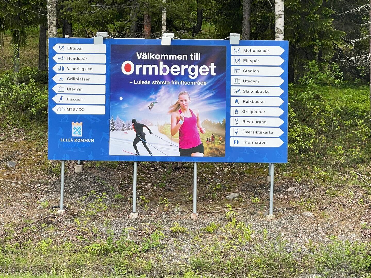 Sportcenter für Winter u Sommersport. Viele Waldwege zum verlaufen.