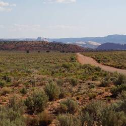 Man fragt sich immer, wohin diese Pisten wohl führen mögen.