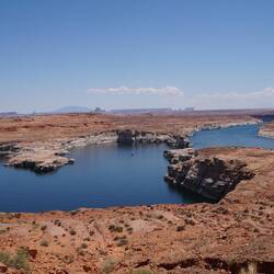 Es ist viel zu trocken. Der Wasserstand ist normalerweise deutlich höher!