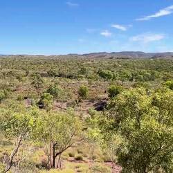 Abandoned house near Halls Creek