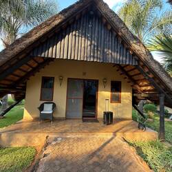 Nach 8 Stunden Straßenballett, Stau und dicke Luft, endlich unsere Oase erreicht.