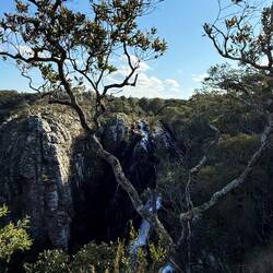 Das Ziel unserer Etappe. Wasserfall Nr. 3: Die Kundalilafälle.