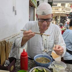 Pho - traditionelle Frühstückssuppe