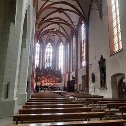 Leider wieder immer nur durchs Gitter geschaut.