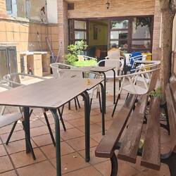 The courtyard at the albergue