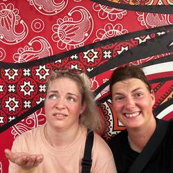 Der Busfahrer wollte unser Geld nicht. 😅