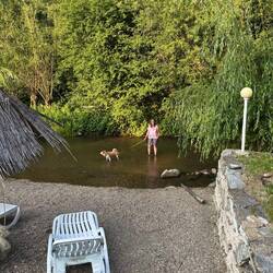 Wie meistens, Mica ist keine Wasserratte.