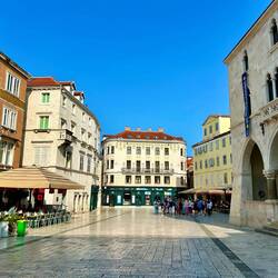 People’s Square (Narodni Trg)