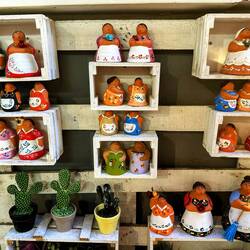 „Le donne grasse“ oder „dicke Frauen“ – sind eine beliebte und kulturell bedeutungsvolle Kunstform