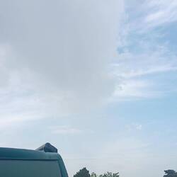 Das erste Mal Wolken am Himmel
