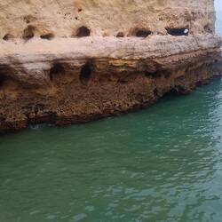 Hier ist nicht so schlimm, wenn der Meeresspiegel steigt. War schon mal höher..