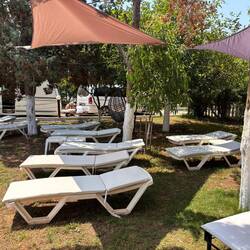 Wir werden sehr freundlich aufgenommen und mit einbezogen