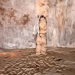 Guerriero /Diavoletto con spada o candela