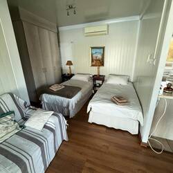 Die Landy-Buben in ihrer Seniorenresidenz.