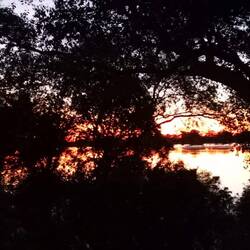 Sonnenaufgang am Sambesi.