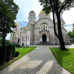 Die wunderschöne orthodoxe Kirche