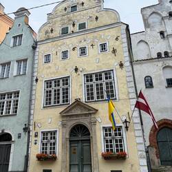 einer der drei Brüder