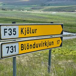 We are following the Kjölur route. The F means only four wheel drive allowed
