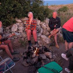 Romantischer Abend am "Ewigen Feuer"