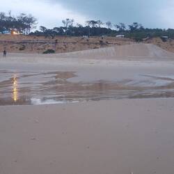 Da oben steht der Camper