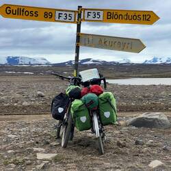 We started in Blönduós and are heading for Gullfoss