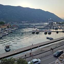 De haven van Kotor
