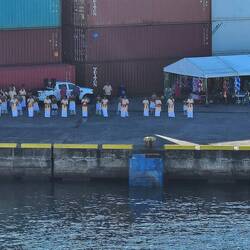 Welcoming committee on the dock as we pull up.
