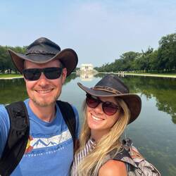 Am Reflecting Pool. Forest Gump war hier auch mal.