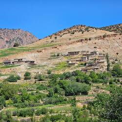 The house on the lower right is Mimoun's family home