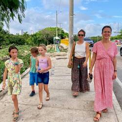Avec Valérie et Clara, les copines Suisses