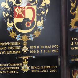Auch unser Bundespräsident Heinemann gehörte dem Ritterorden an