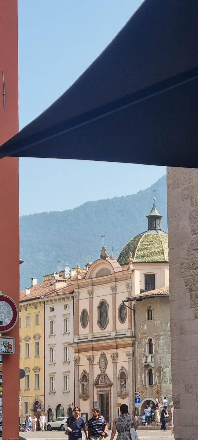 Blick von der Bar Duomo auf die Piazza