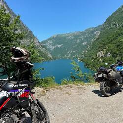 Das Wasser ist hier überall türkisfarben